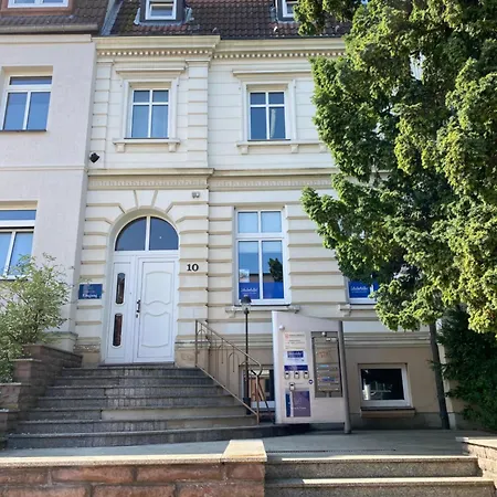 Hans & Franz Zimmervermietung Schwerin  Exterior photo